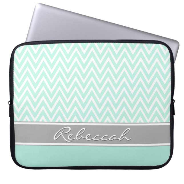 Mint Grönt White Chevron Zigzag Mönster Grått Namn Laptop Sleeve (Framsidan)