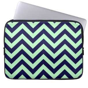 Mint, Navy Blue Large Chevron ZigZag Mönster Laptop Sleeve