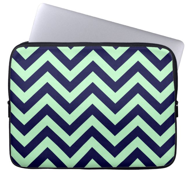 Mint, Navy Blue Large Chevron ZigZag Mönster Laptop Sleeve (Framsidan)