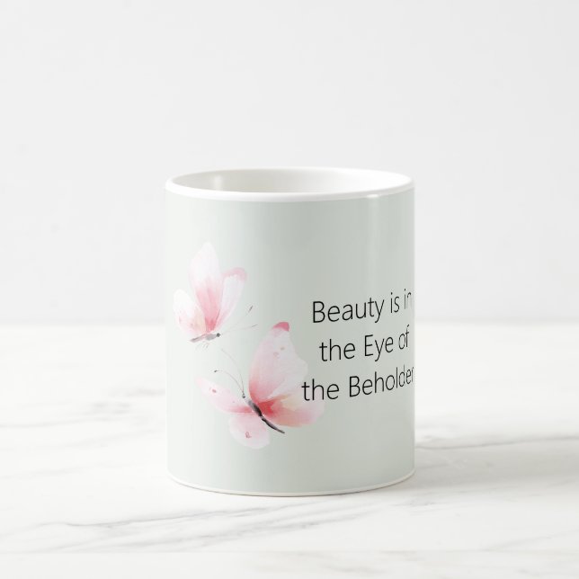 Mint Rosa Fjärilar Skönhet Är I Kaffemugg (Center)