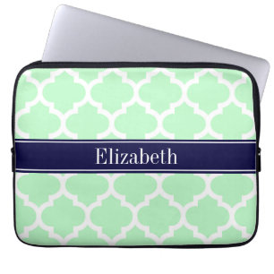 Mint White Moroccan #5 Navy Blue Namn Monogram Laptop Sleeve