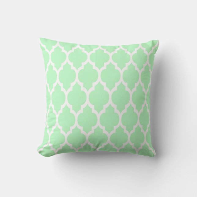 Mint White Moroccan Quatrefoil Mönster #4 Kudde (Framsida)