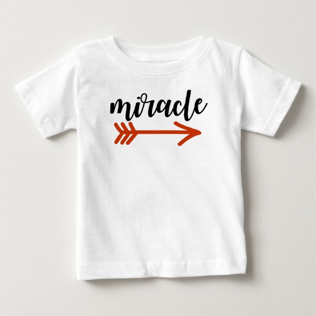 Miracle med pil tee (Framsida)