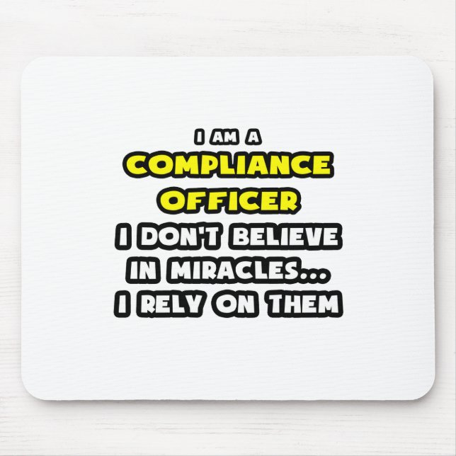Miracles och Compliance Officer ... Funny Musmatta (Framsidan)