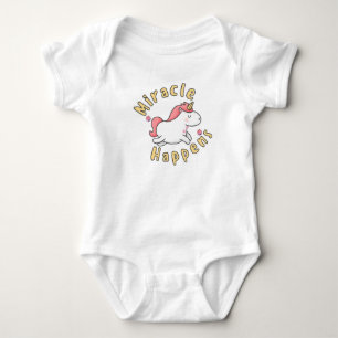 Mirakel händer söt enhörning design för bebisar t shirt