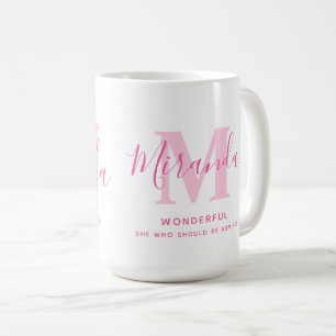 Miranda namn:s mening och rosa i monogram kaffemugg