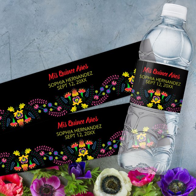 Mis Quince Anos Black Mexican Fiesta Party Vattenflaskor Etikett (Water bottle labels from my Mexican Fiesta Party Quinceanera Collection 
)