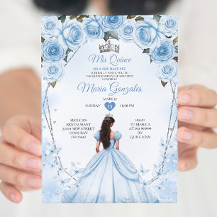 Mis Quince Powder Blue Blommigt Krona Quinceañera Inbjudningar
