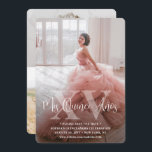 Mis XV Modern Quinceañera 4 Foto 15:e födelsedagen Spara Datumet<br><div class="desc">de glatta nyheterna om ett kommande Quinceañera firande med chicens moderna fotokollage "Mis Quince Años" sparar datuminbjudningarna. Bilder och alla formuleringar i den här mallen är enkla att anpassa. Med Zazzle Design Editor verktyg kan du enkelt anpassa färg, font stilar och overlay opacity. Den minimalistiska svartvita designen har stora romerska...</div>