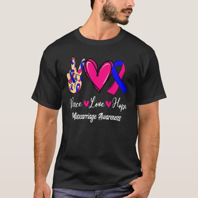 Miscarriage Awareness Peace Love Hope Pink & Blue  T Shirt (Framsida)