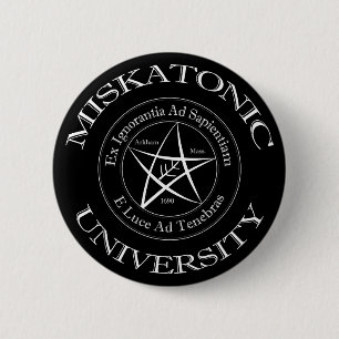 Miskatonic Universiteten Button Knapp
