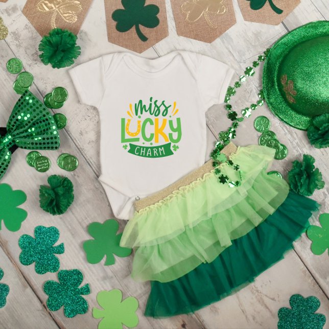 Miss Lucky Charm St. Patrick's Day T Shirt (Skapare uppladdad)