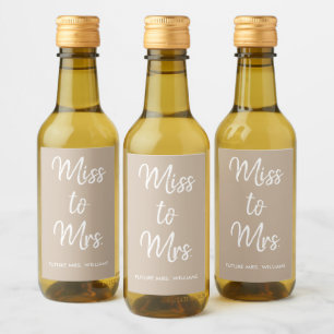 Miss till Mrs Future Namn Sand Tan Möhippa Vinetikett
