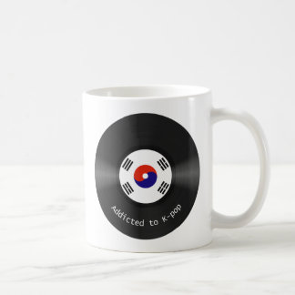 Missbrukat till den Kpop muggen Kaffemugg