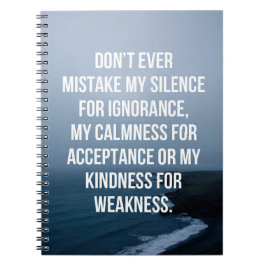 Missförstå mitt tystnadcitationstecken anteckningsbok med spiral