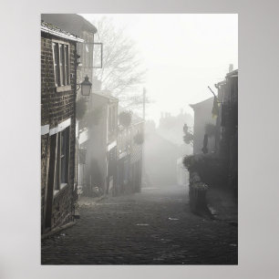 Mist på Haworth Main Street Poster