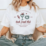 Mistletoe och Margaritas | Jul Bachelorette T Shirt<br><div class="desc">Få redot att le och mingla i det här festliga Mistletoe och Margaritas jul Bachelorette T-Shirt! Perfekt för en mysigt vinterbachelorettfest, denna roligt och trendig T kombinerar helgdag cheer med bachelorette vibes. Den här skjortan är ett måste för blivande brudar och deras besättning att fira vintermånaderna. Den har ett lekfullt...</div>