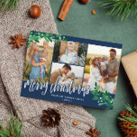 Mistletoe Twigs Navy Photo Collage God jul Julkort<br><div class="desc">Fotojulkort med ett fotokollage med fyra foton och söt mistletoe twigs i grönt och blek blue. God jul är skrivet i ett vitt,  charmerande kalligrafiskt skript. Lägg till din familj namn och året i ett vitt elegant mot en marin blå bakgrund. Baksidan har en matchande mistletoe mönster.</div>