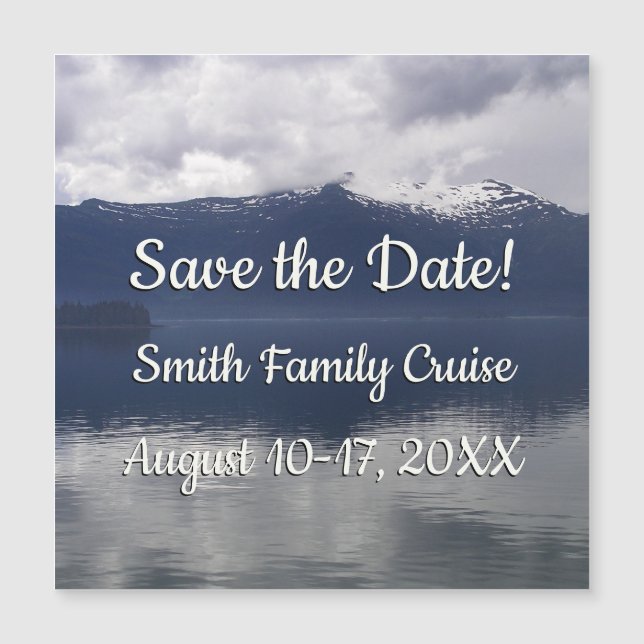 Misty Alaska Sea in Shades of Blue (Framsida)