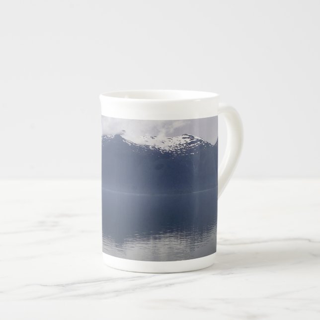 Misty Alaska Sea in Shades of Blue Benporslin Mugg (Framsida höger)
