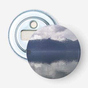 Misty Alaska Sea in Shades of Blue Flasköppnare