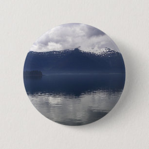 Misty Alaska Sea in Shades of Blue Knapp
