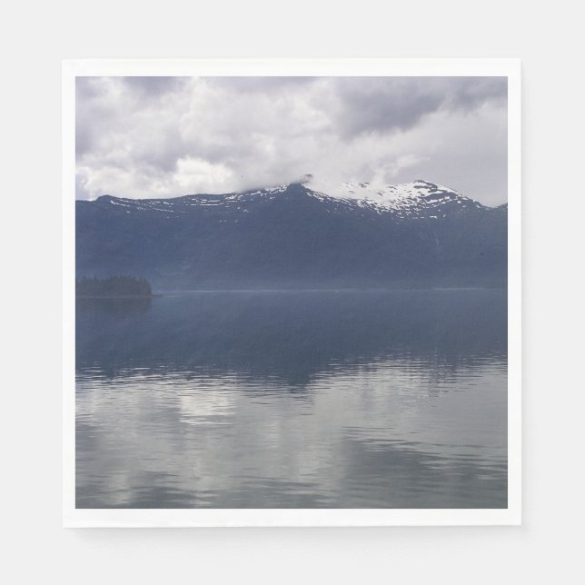 Misty Alaska Sea in Shades of Blue Pappersservett (Framsidan)