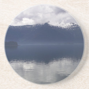 Misty Alaska Sea in Shades of Blue Underlägg