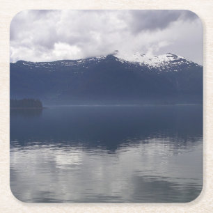 Misty Alaska Sea in Shades of Blue Underlägg Papper Kvadrat