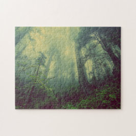 Misty Forest Grönt Träd Pussel