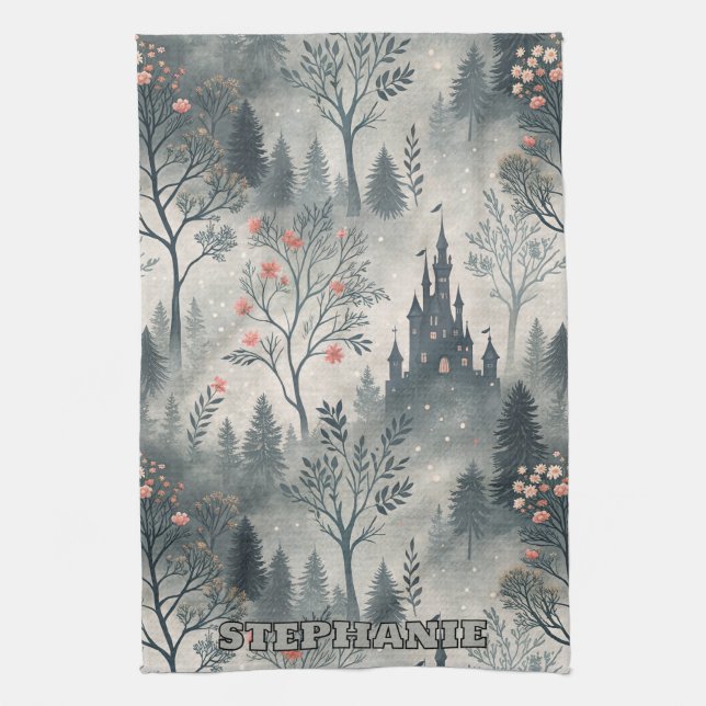 Misty Forest med Mörk Castle - Etheral Kökshandduk (Vertikal)