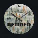 Misty Forest Officiellt pensionerad eller ANY ORD  Rund Klocka<br><div class="desc">En väggklocka med en mistskogsscen är ett tema för perfekt av en maskulin pension-gåva, födelsedagspresent till en jägare eller fridluftsmänniska med mera. All text och typsnitt kan ändras genom att klicka på knappen ANPASSA. MATCHING-inbjudningar, blöjor, tallrikar, favoritboxar, mugg, vin, märkre för presenthängning, gåvor till honom med mera finns i vår...</div>