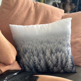Misty Forest Throw Cushion Kudde