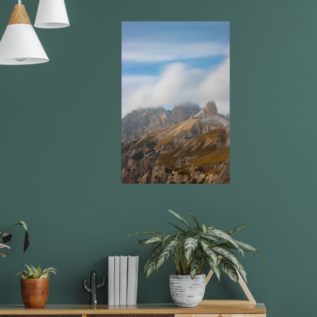 Misty moln över orangen dolomites hösten poster (Vardagsrum 1)