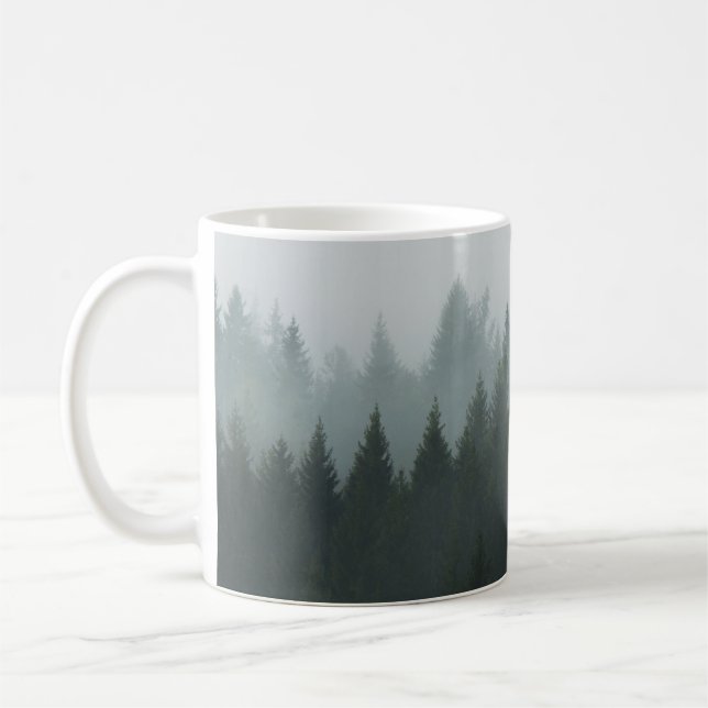 Misty Mountain Forest Autumn Fog Kaffemugg (Vänster)