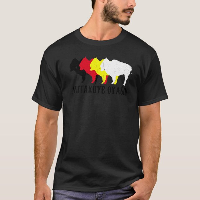 Mitakuye Oyasin Oglala Lakota Sioux Chief T Shirt (Framsida)