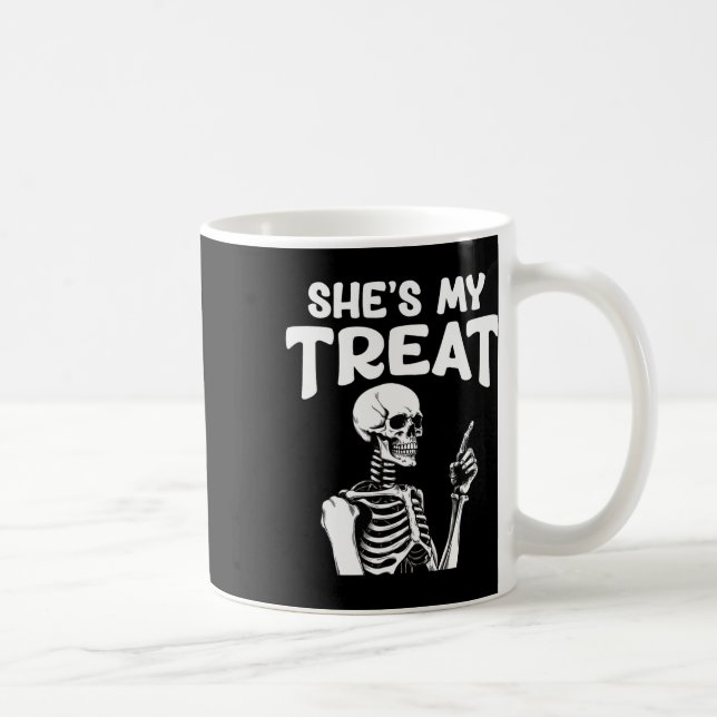 Mitt Behandla Skeleton som matchar Halloween Costu Kaffemugg (Höger)