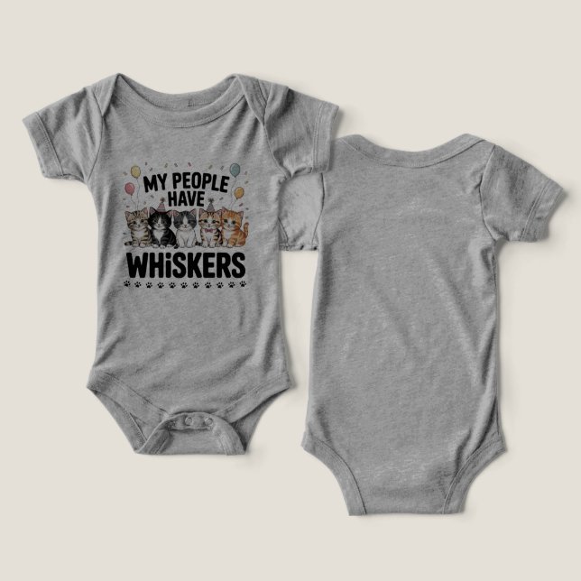 Mitt folk har whisky - den finaste Cute Cat Sticke T Shirt (Design fram och bak)