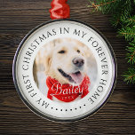 Mitt första julfoto hemma - Modern Pet Photo Julgransprydnad Metall<br><div class="desc">Den här enkla och klassiska designen består av serif-typografi och lägger till ett anpassningsbar-foto. "Min första jul i mitt eviga hem" omger fotot på anpassningsbarna.</div>