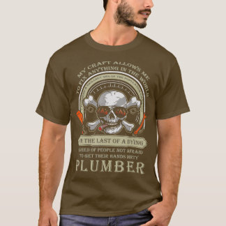 Mitt hantverk gör att jag kan fixa allt roligt. t shirt