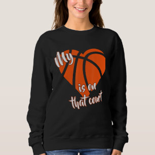 Mitt hjärta är på den där domstolens basket t shirt