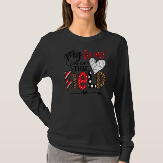 Mitt hjärta ligger på Fält Volleyball Mamma Leopar T Shirt