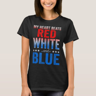 Mitt hjärta slår röd vit och blå amerikansk Flagga T Shirt