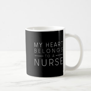 Mitt hjärta tillhör en sjuksköterska Alla hjärtans Kaffemugg