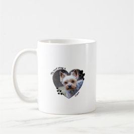 Mitt hjärta tillhör skräddarsydd hund T-Shirt Kaffemugg