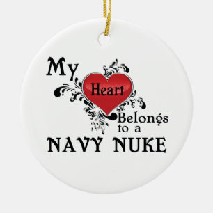 Mitt hjärta Tillhör till en nuke Ornament