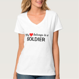 Mitt hjärta tillhör till en soldat t-shirt