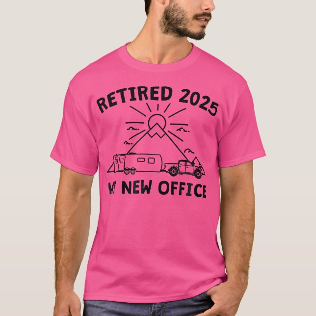 Mitt nya kontor - pensionerad 2025 Caravan Camping T Shirt (Framsida)