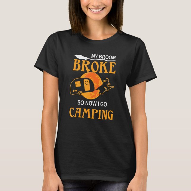 Mitt rum är Fattigt så nu går jag på Camping Witch T Shirt (Framsida)