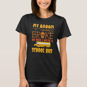 Mitt rum är Fattigt så nu kör jag en Buss Halldell T Shirt